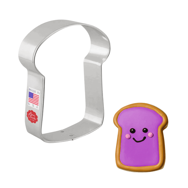 EXCLUSIVE COOKIE CUTTERS, Food-Safe American Steel, Slice of Bread 3 7/8