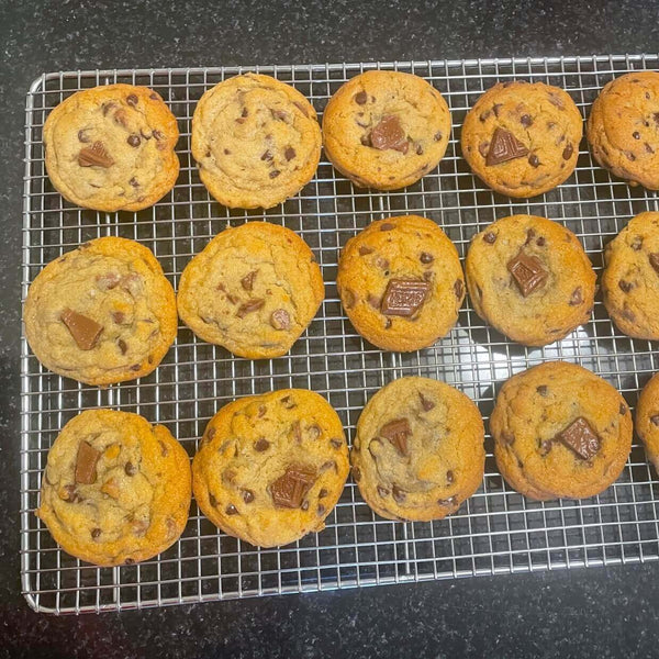 Cooling Rack for Baking / Roasting with freshly baked cookies cooling on top - Crown Cookware