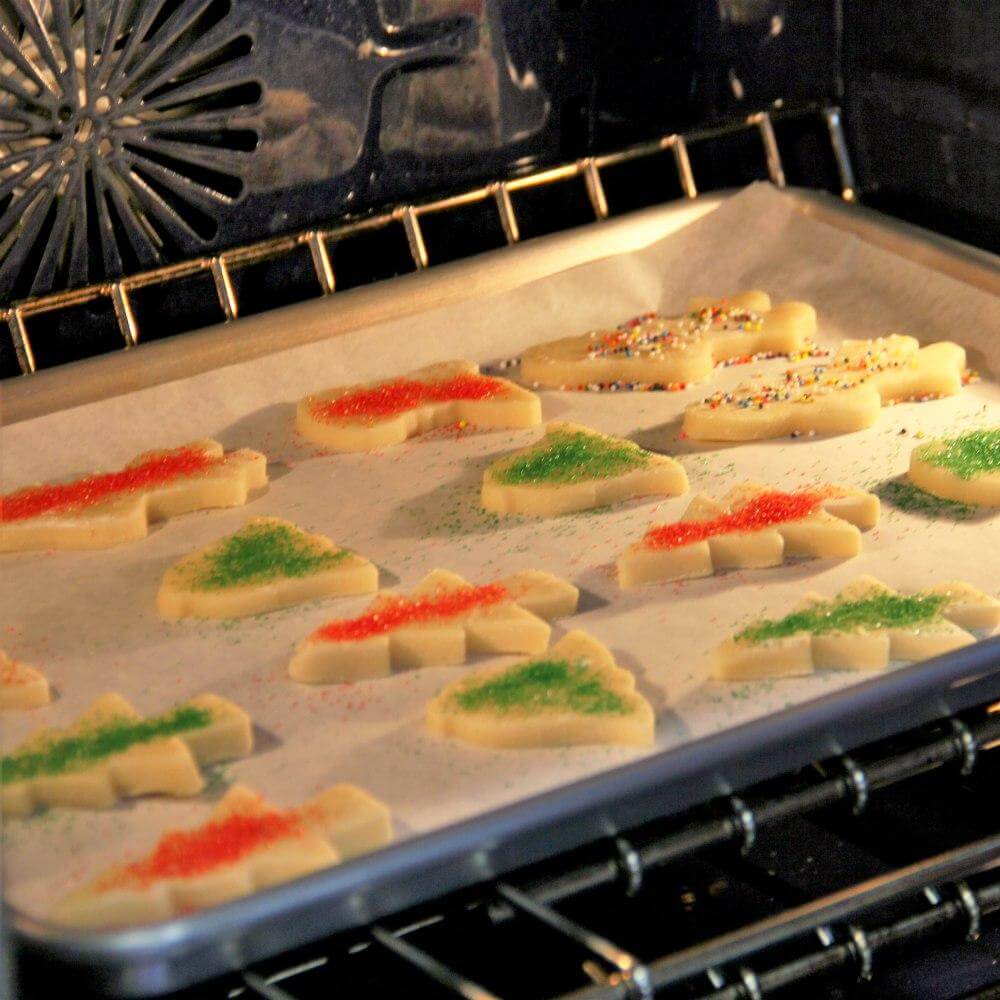 15 x 2025 21 baking sheet